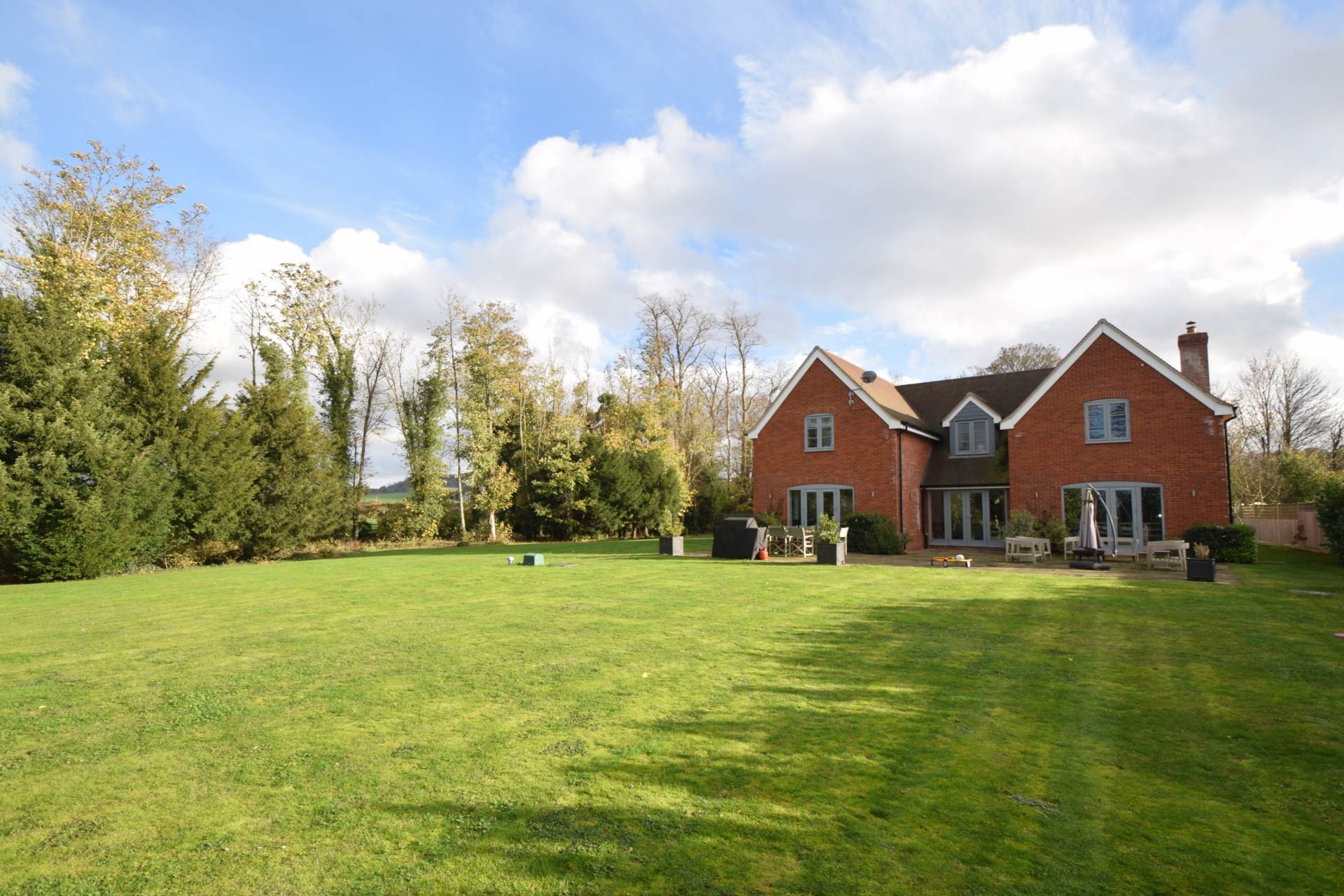 Braemar House, Lewknor, Image 11