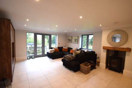 Braemar House, Lewknor, Image 5