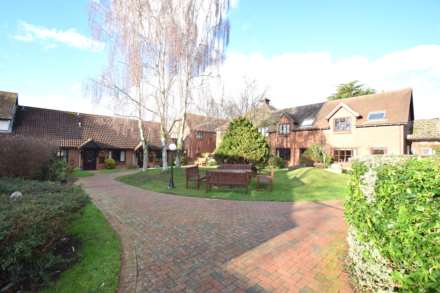 Orchard Walk, Watlington, Image 13