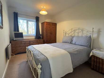 The Meadows, Watlington, Image 14