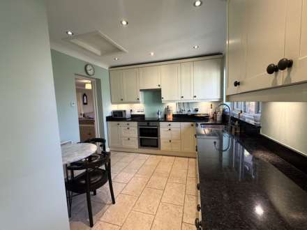 The Meadows, Watlington, Image 5