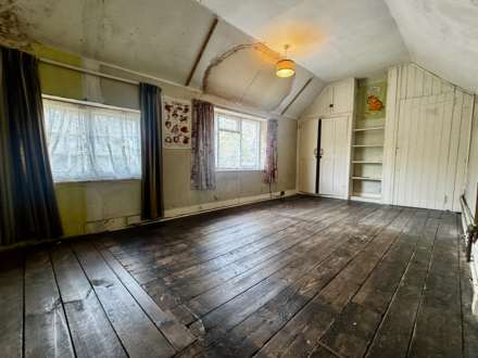 The Chestnuts, Benson, Image 11