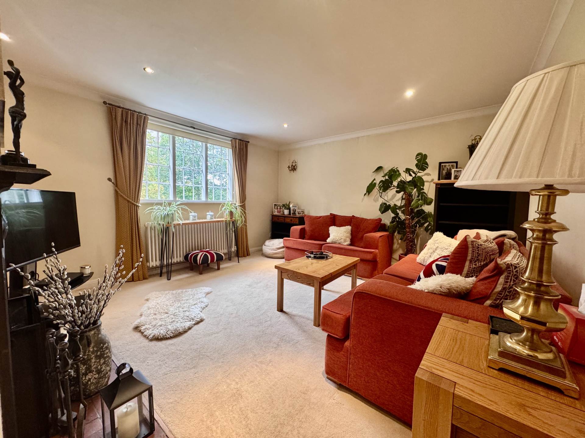 The Green, Aston Rowant, Image 3