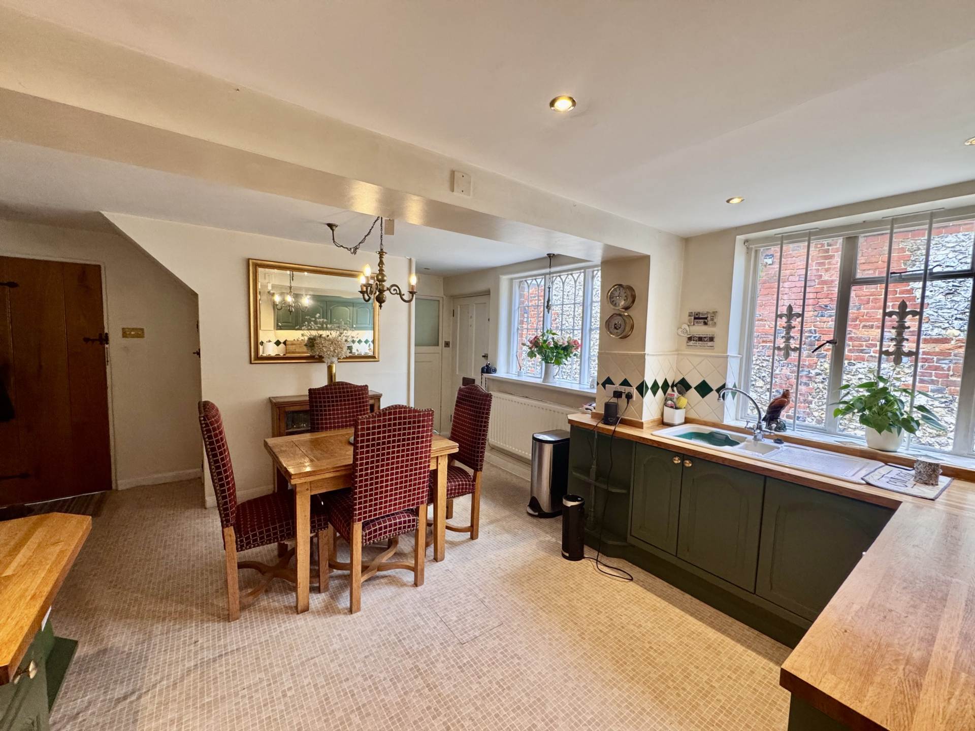 The Green, Aston Rowant, Image 6