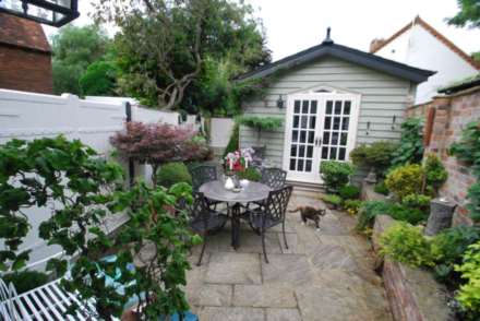 The Green, Aston Rowant, Image 12