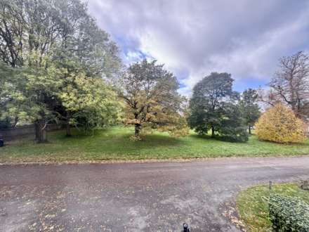 The Green, Aston Rowant, Image 7