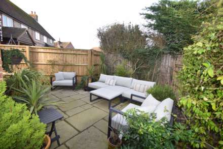 Ingham Lane, Watlington, Image 16