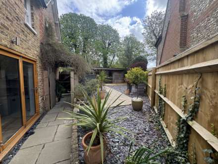 Ingham Lane, Watlington, Image 19