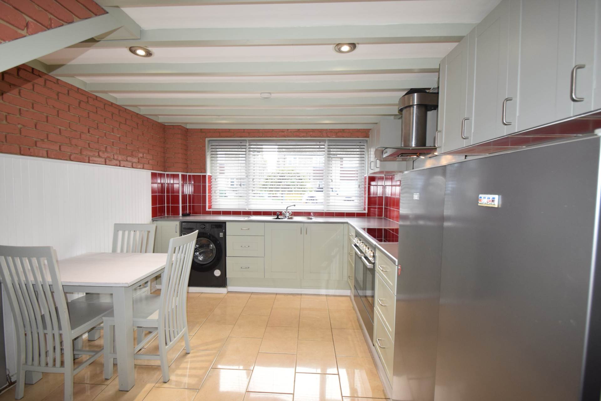 Beverley Close, Chalgrove, Image 4