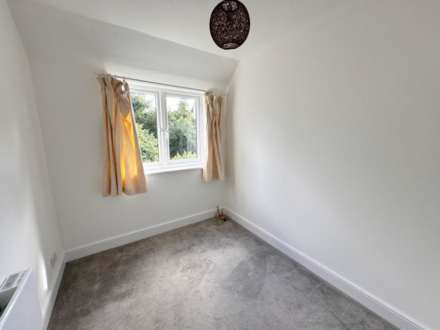 Lewknor Close, Lewknor, Image 7