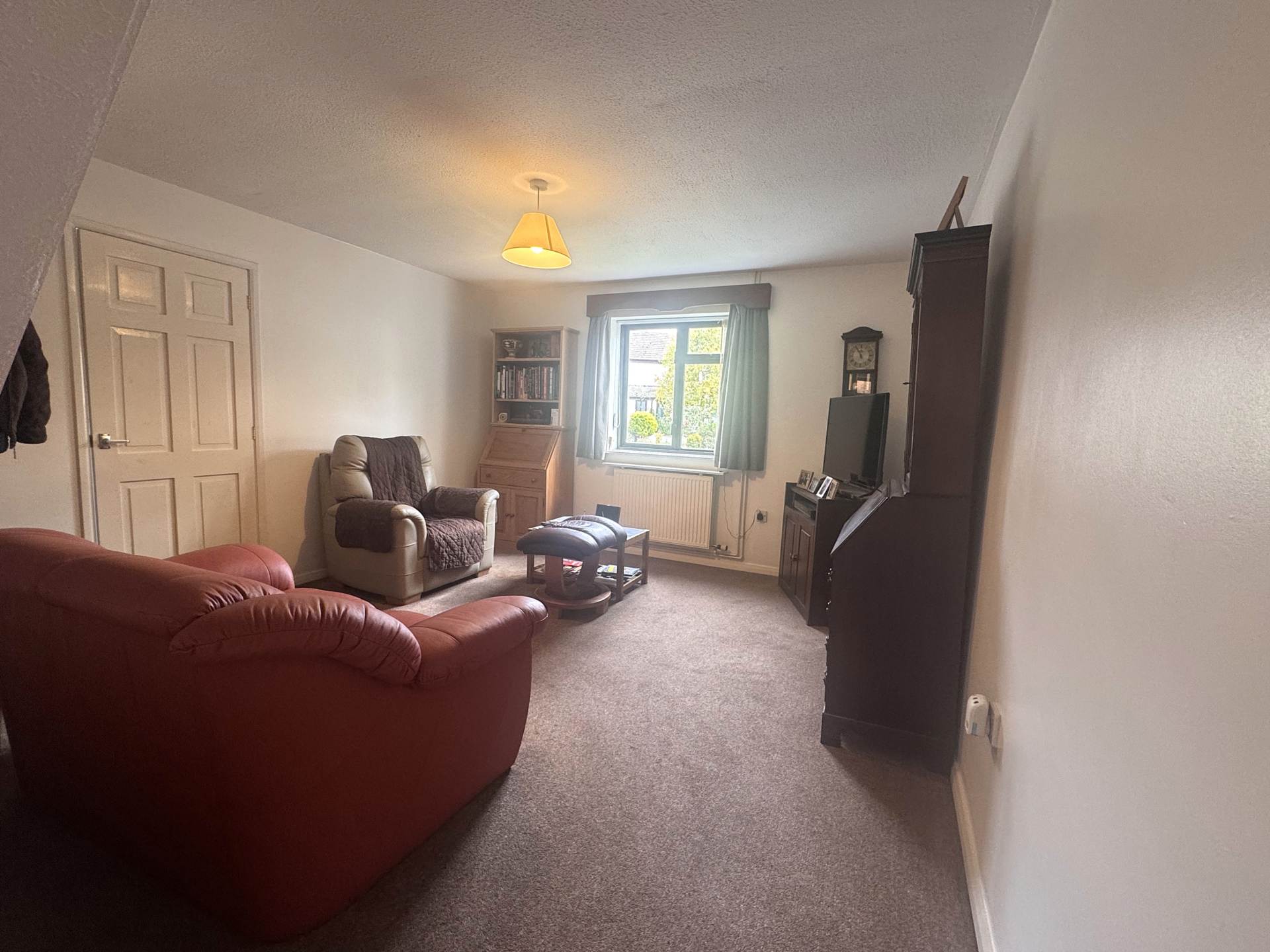 Ash Close, Watlington, Image 5