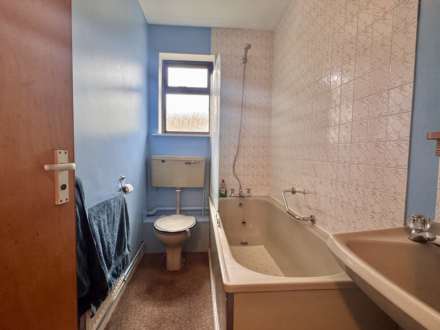 Ash Close, Watlington, Image 7