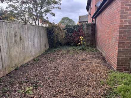 Ash Close, Watlington, Image 9