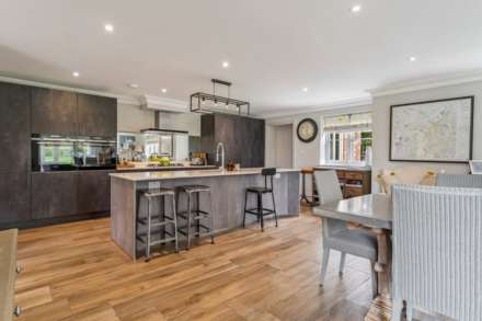 Hill Road, Watlington, Image 4