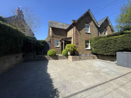 Property For Rent Ingham Lane, Watlington