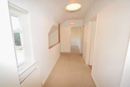 The Close, Stadhampton, Image 13