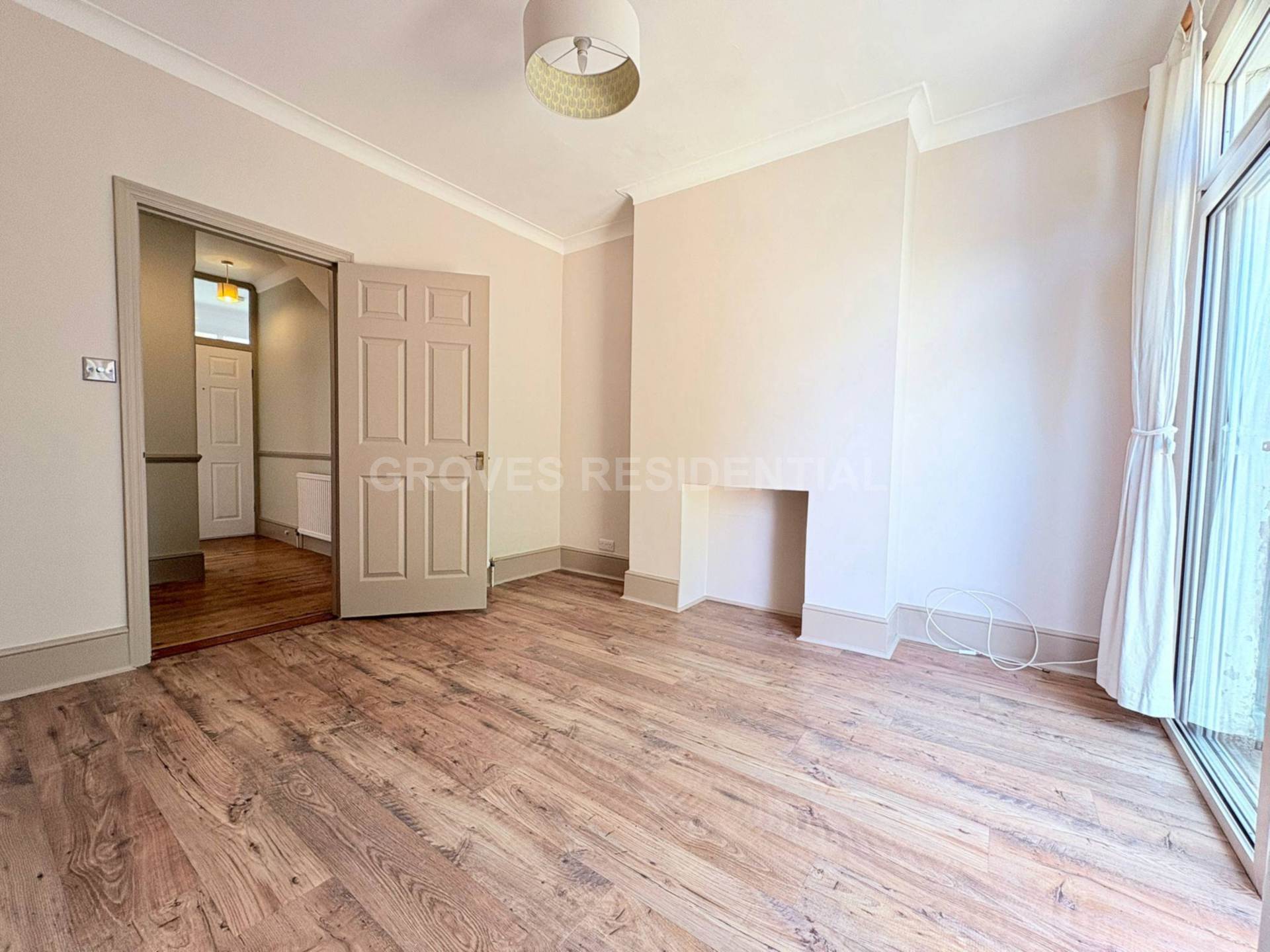 Dukes Avenue, New Malden, Image 3