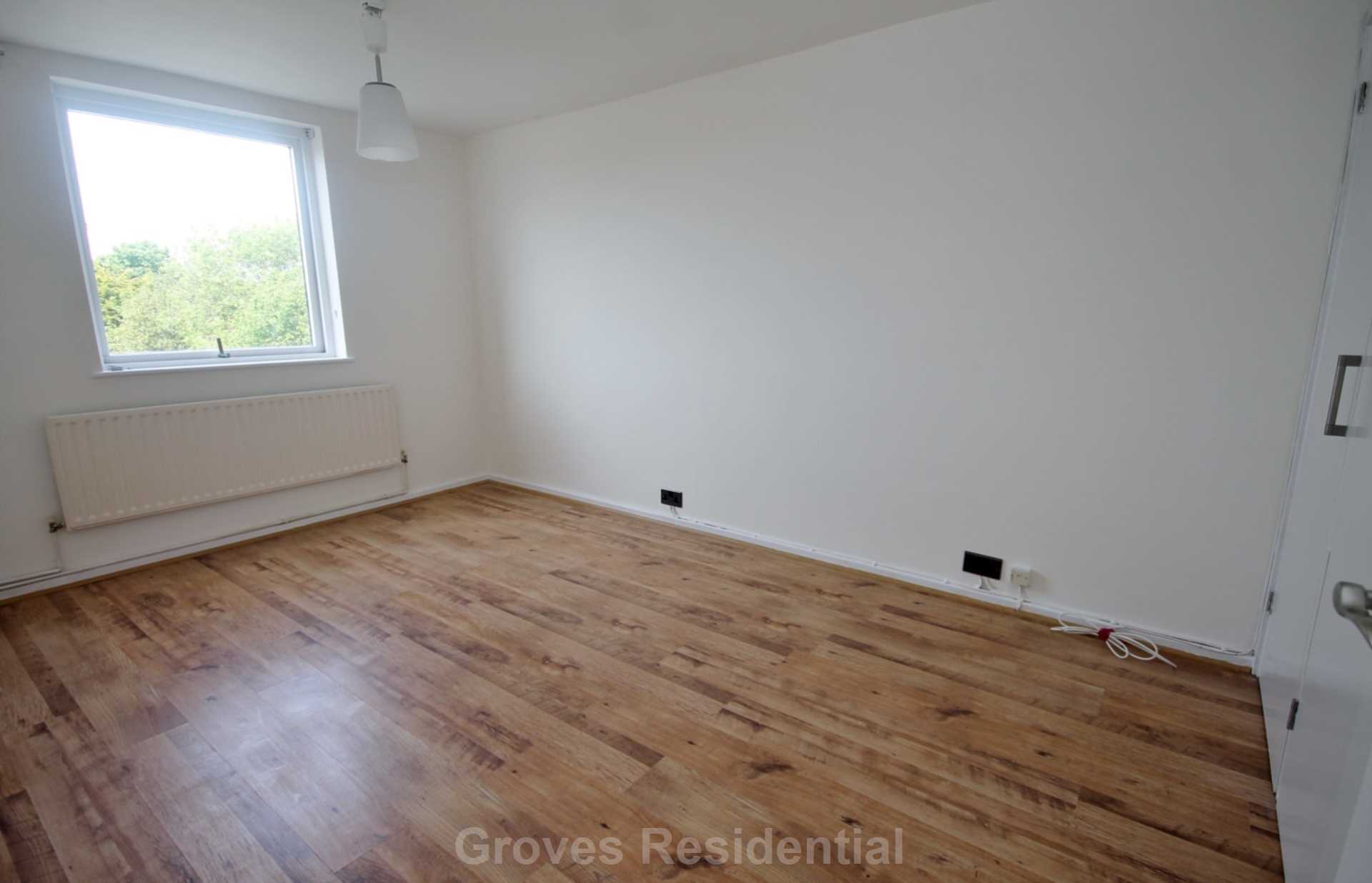 Acacia Grove, New Malden, Image 6