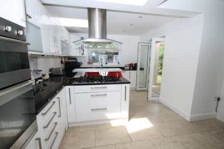 Clarence Avenue, New Malden, Image 2