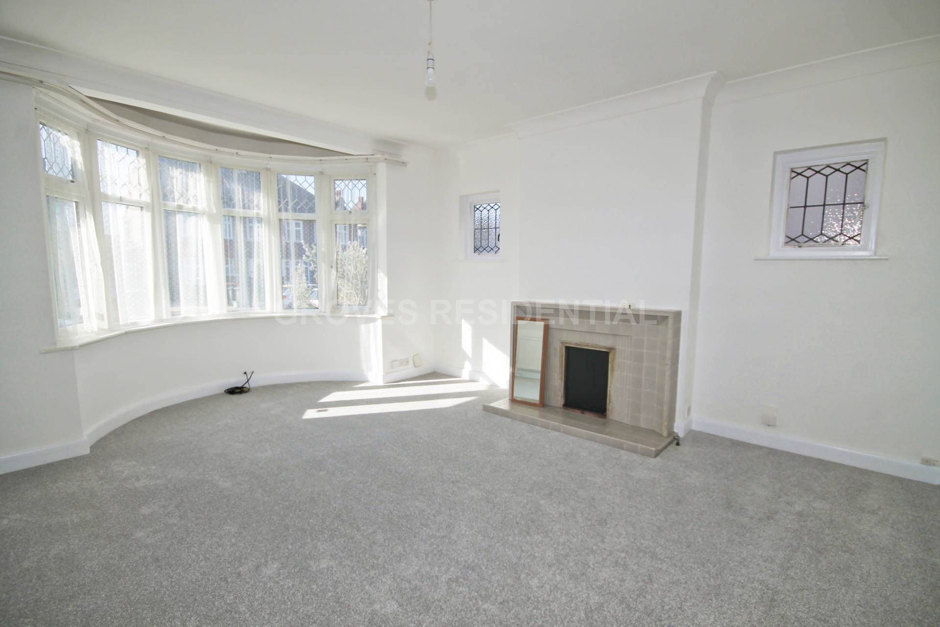 Buxton Drive, New Malden, Image 2