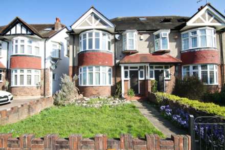 Buxton Drive, New Malden, Image 1