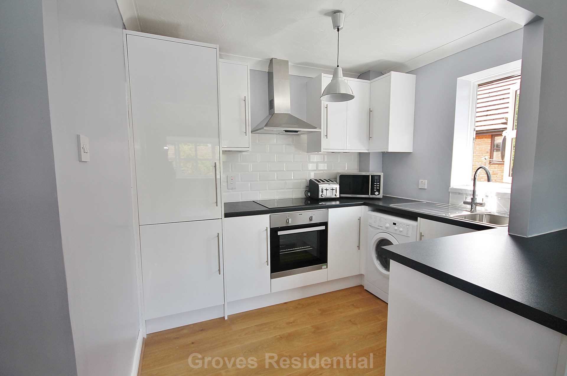 Dukes Avenue, New Malden, Image 2