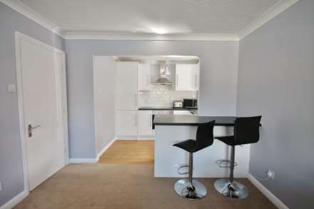 Dukes Avenue, New Malden, Image 3