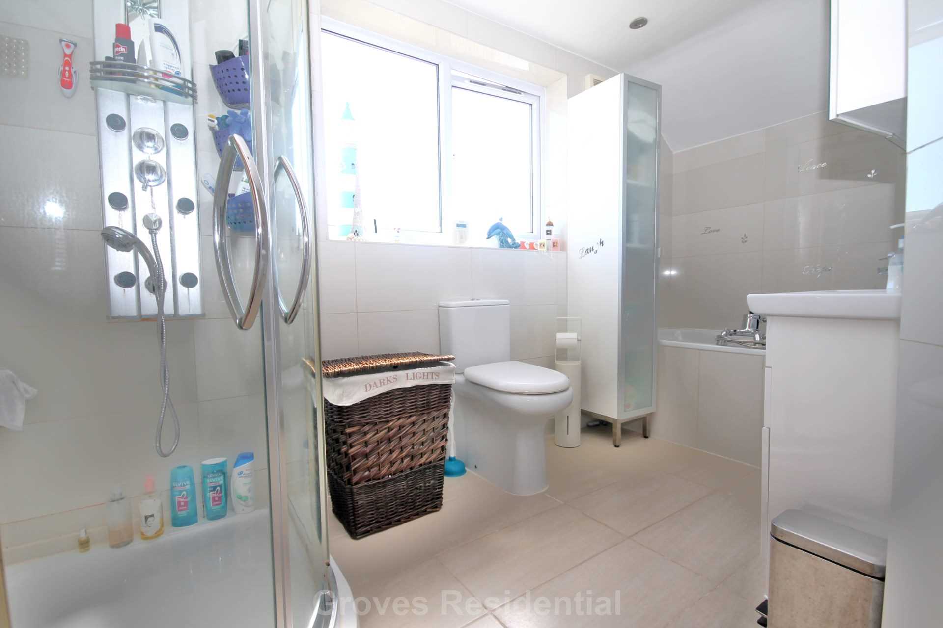Mount Pleasant Road, New Malden, Image 12