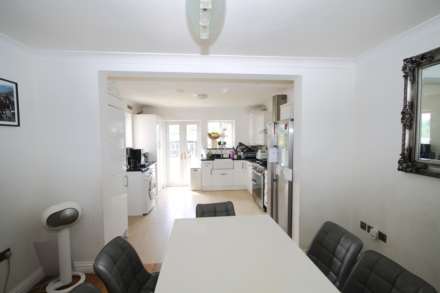 Mount Pleasant Road, New Malden, Image 6