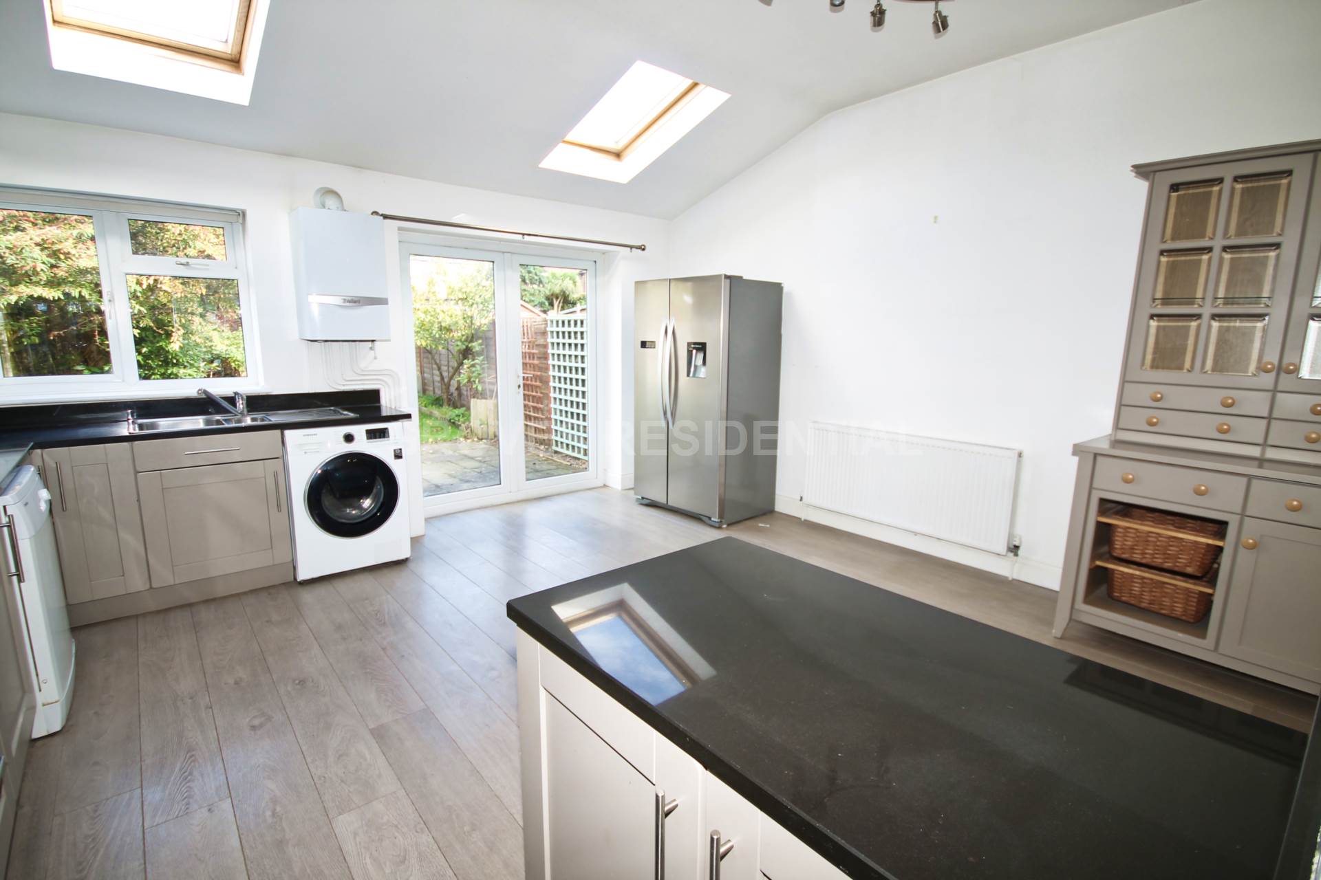 South Park Grove, New Malden, Image 6