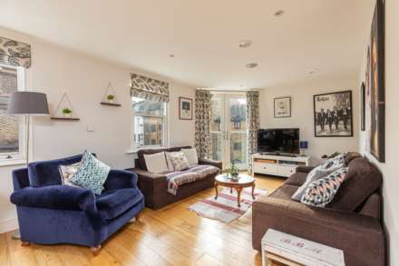 St Anns Hill, London, Image 3