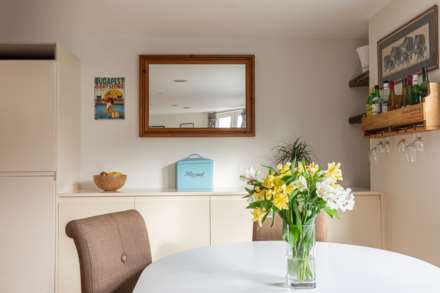 St Anns Hill, London, Image 8