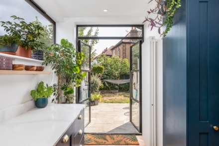 South Lane, New Malden, Image 8