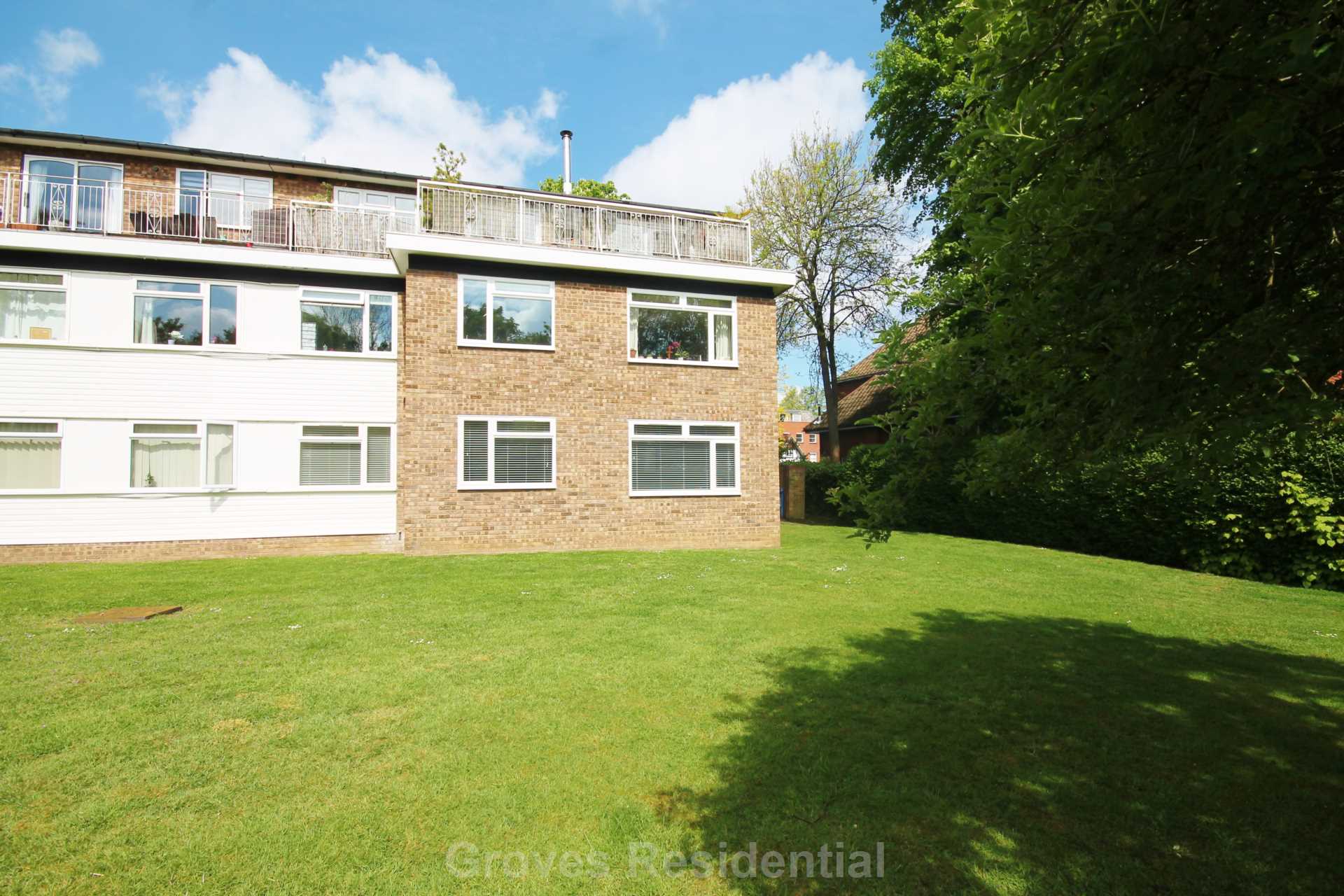 The Avenue, Worcester Park, Image 1