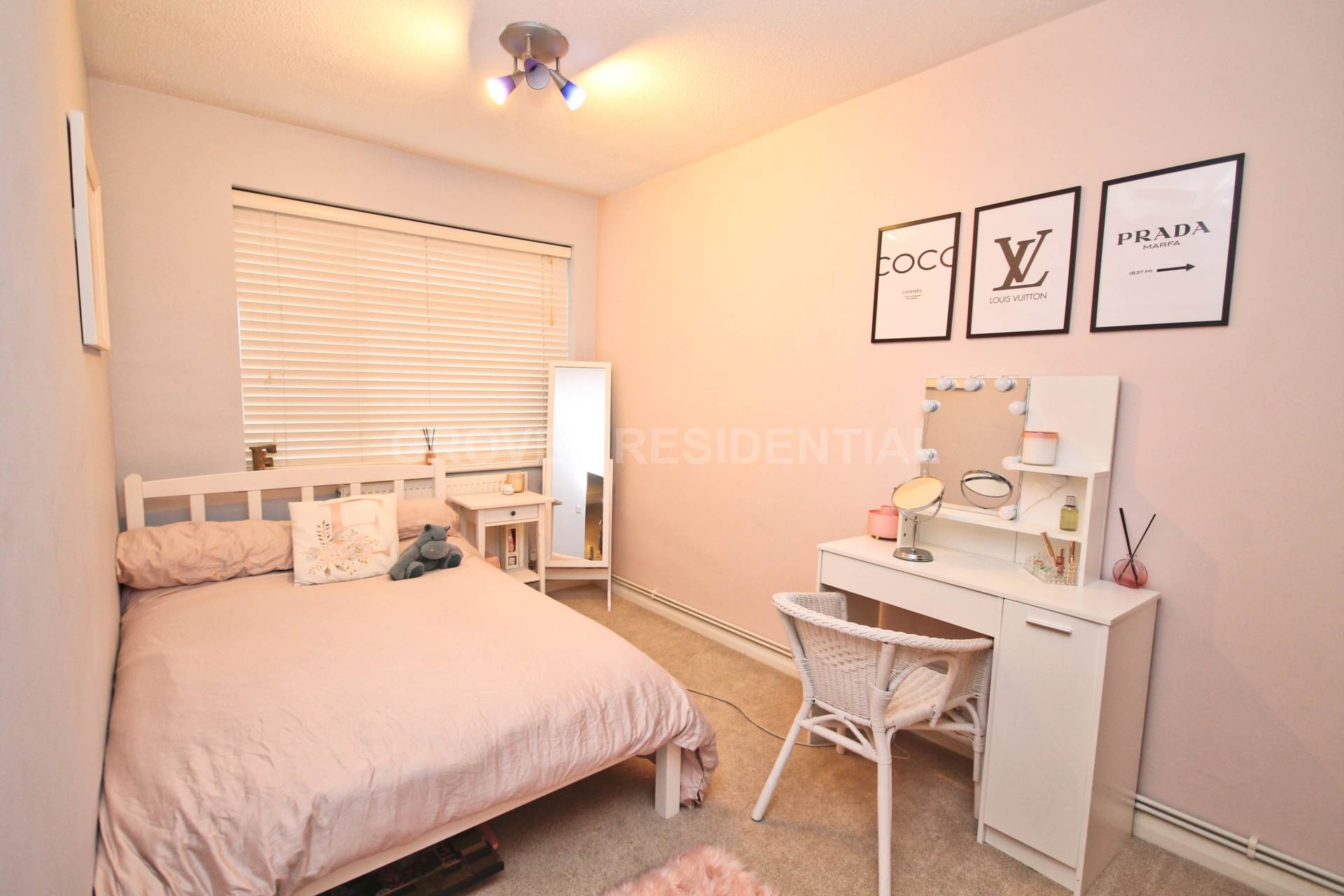 The Avenue, Worcester Park, Image 8