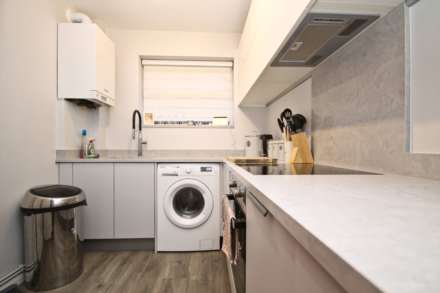 The Avenue, Worcester Park, Image 3