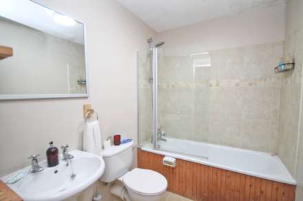 The Avenue, Worcester Park, Image 5