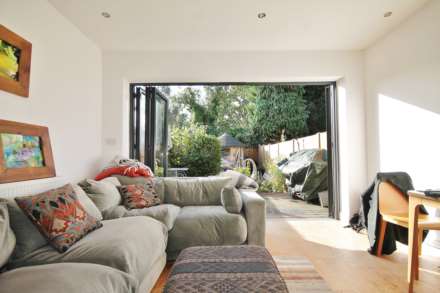 Beaconsfield Road, New Malden, Image 4