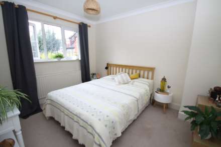 Anne Case Mews, New Malden, Image 9