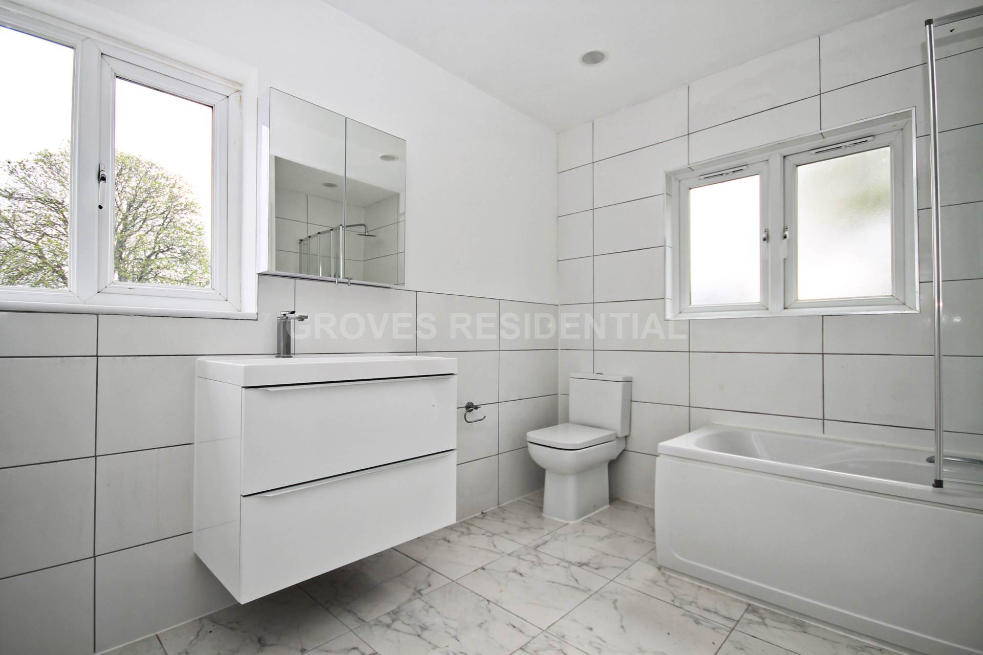 Blakes Avenue, New Malden, Image 5