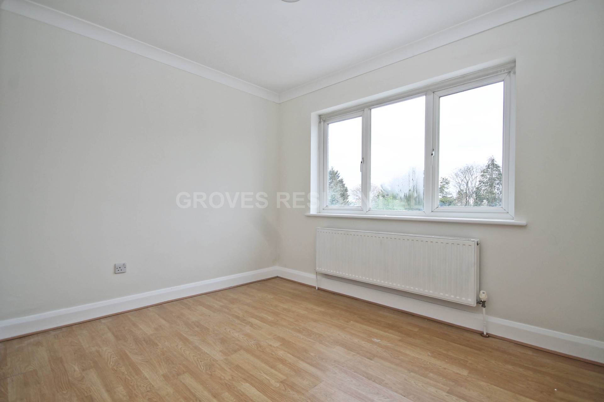 Blakes Avenue, New Malden, Image 8