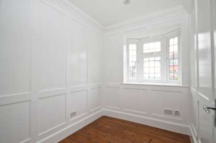 Blakes Avenue, New Malden, Image 11