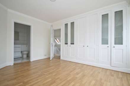 Blakes Avenue, New Malden, Image 6