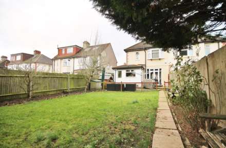 Claremont Avenue, New Malden, Image 18