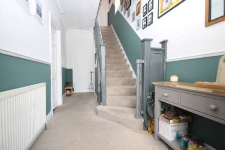 Claremont Avenue, New Malden, Image 2