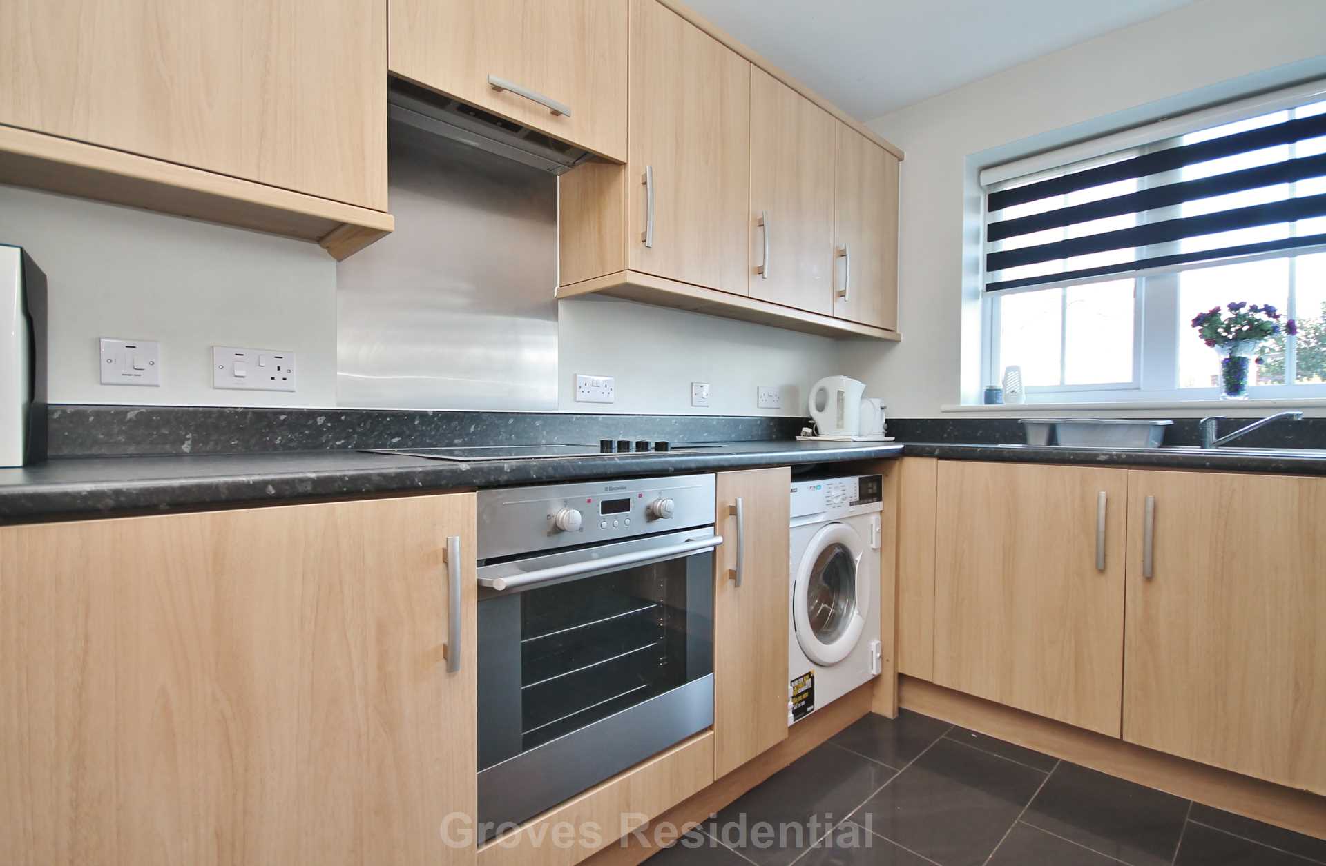 Cuddington Avenue, Worcester Park, Image 5