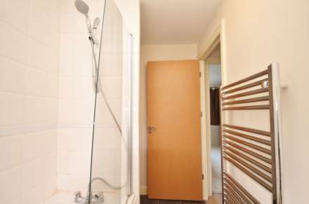 Cuddington Avenue, Worcester Park, Image 14