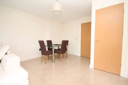 Cuddington Avenue, Worcester Park, Image 7