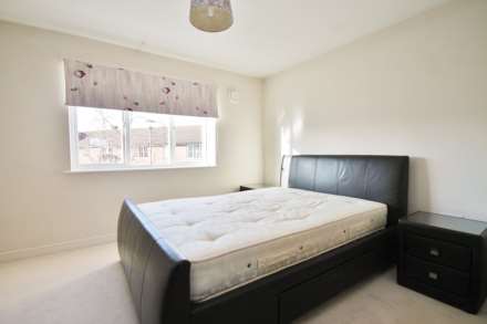 Cuddington Avenue, Worcester Park, Image 8