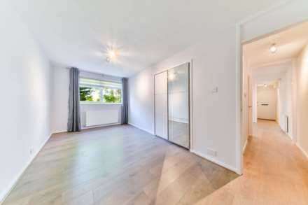 The Avenue, Worcester Park, Image 7